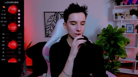 Snapshot of _rein_ramm chatting on 01/30/25, 09:04 Rein online show from 01/30/25, 09:04