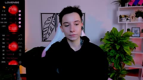 Snapshot of _rein_ramm chatting on 01/31/25, 06:24 Rein online show from 01/31/25, 06:24