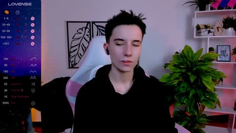 Snapshot of _rein_ramm chatting on 01/31/25, 12:29 Rein online show from 01/31/25, 12:29