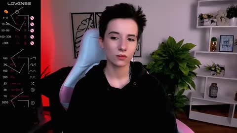 Snapshot of _rein_ramm chatting on 03/11/25, 06:00 Rein online show from 03/11/25, 06:00