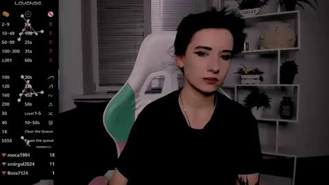 Snapshot of _rein_ramm chatting on 10/27/25, 08:13 Rein online show from 10/27/25, 08:13