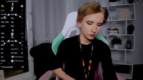 Snapshot of _rein_ramm chatting on 11/25/25, 07:14 Rein online show from 11/25/25, 07:14