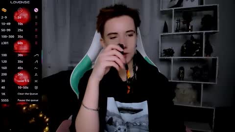 Rein online show from 12/22/25, 04:37