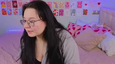 LISSAPVT IS OPEN online show from 02/22/25, 07:25