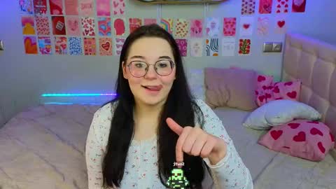 LISSAPVT IS OPEN online show from 03/03/25, 09:37