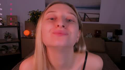 I am Rina online show from 01/21/25, 09:35