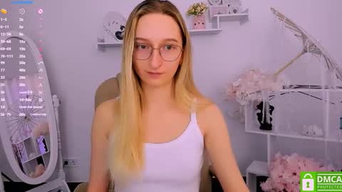 I am Rina online show from 03/04/25, 06:58