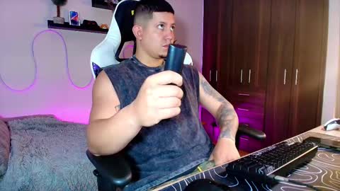 Snapshot of _robertobaggio chatting on 03/09/25, 12:53 Roberto online show from 03/09/25, 12:53