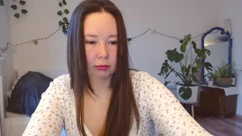 Snapshot of _rosie_cheeks_ chatting on 04/17/26, 02:09 See you online show from 04/17/26, 02:09