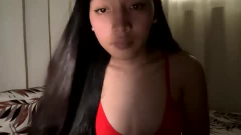 Snapshot of _s4brina chatting on 10/29/25, 06:04 Sabrina online show from 10/29/25, 06:04