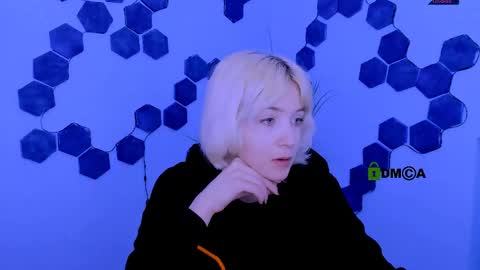 Snapshot of _sabrina_moore chatting on 03/27/26, 09:42 sabrina online show from 03/27/26, 09:42