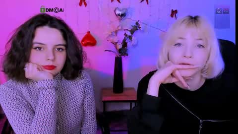 Snapshot of _sabrina_moore chatting on 04/15/26, 08:32 sabrina online show from 04/15/26, 08:32