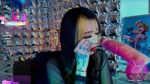 Zacura online show from 09/19/25, 09:15