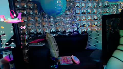 Zacura online show from 10/03/25, 11:24