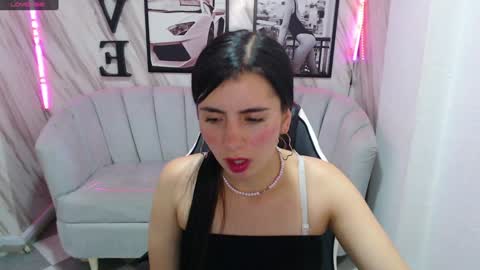 Samantha online show from 12/27/24, 07:24