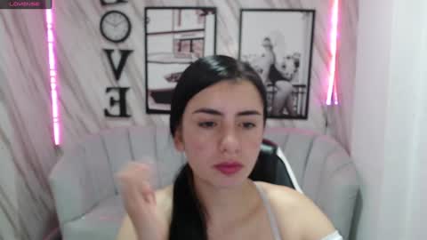 Samantha online show from 12/29/24, 12:34