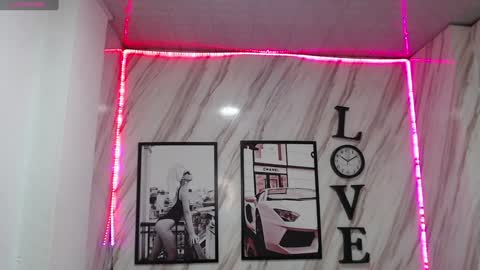 Samantha online show from 01/10/25, 12:36