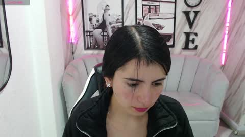 Samantha online show from 01/31/25, 01:02