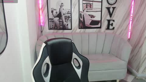 Samantha online show from 02/04/25, 12:44