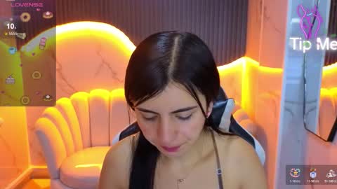 Samantha online show from 10/18/25, 01:01