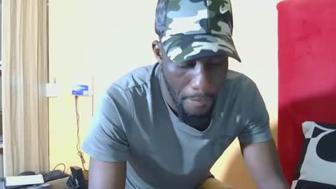 Snapshot of _sambo_ chatting on 03/03/25, 04:03 _sambo_ online show from 03/03/25, 04:03