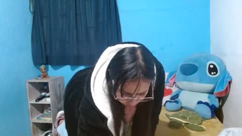 Snapshot of _sammanttha chatting on 02/14/25, 09:43 Sammy online show from 02/14/25, 09:43