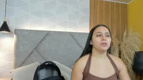 Snapshot of _sammy_fit chatting on 06/08/26, 12:38 Antonella online show from 06/08/26, 12:38