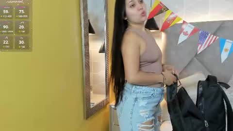 Snapshot of _sammy_fit chatting on 06/22/26, 12:24 Antonella online show from 06/22/26, 12:24