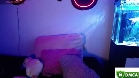 Snapshot of _santalove_ chatting on 12/10/24, 01:22 SantaLove online show from 12/10/24, 01:22