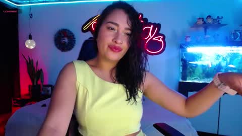 Snapshot of _santalove_ chatting on 01/07/25, 07:28 SantaLove online show from 01/07/25, 07:28