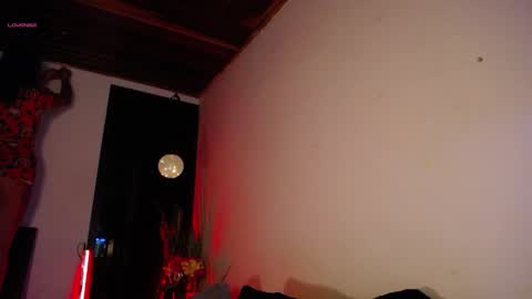 Snapshot of _santalove_ chatting on 01/25/25, 11:32 SantaLove online show from 01/25/25, 11:32