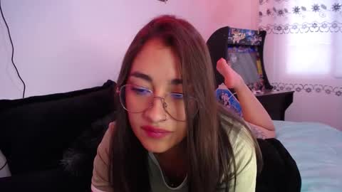 Snapshot of _santalove_ chatting on 03/12/25, 07:38 SantaLove online show from 03/12/25, 07:38