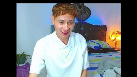 santi online show from 03/18/26, 02:26