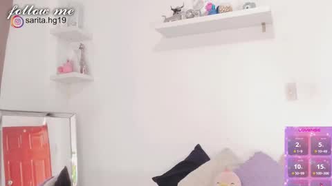 Snapshot of _sara_hernandez chatting on 02/23/26, 03:20 Sara intagram online show from 02/23/26, 03:20