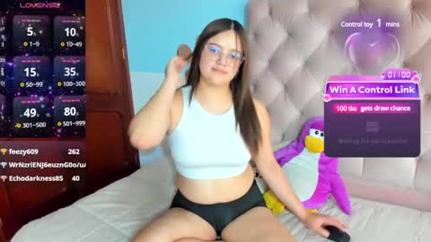 Snapshot of _sarahh_0hh chatting on 12/05/24, 05:06 Sarah online show from 12/05/24, 05:06