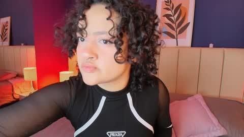 Sara online show from 12/16/25, 03:00