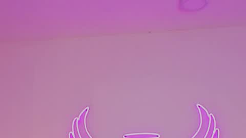 Snapshot of _scarletmoore chatting on 09/20/25, 09:10 Scarlett online show from 09/20/25, 09:10