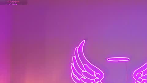 Snapshot of _scarletmoore chatting on 10/09/25, 11:30 Scarlett online show from 10/09/25, 11:30