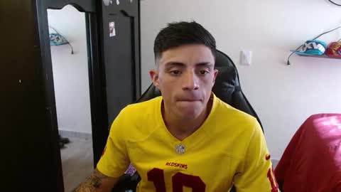 SCHNEIDER online show from 11/19/25, 07:47