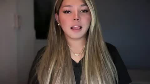 Snapshot of _seductive_jane chatting on 06/22/26, 10:45 ENAJ online show from 06/22/26, 10:45