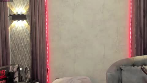 Selene online show from 02/03/25, 06:49