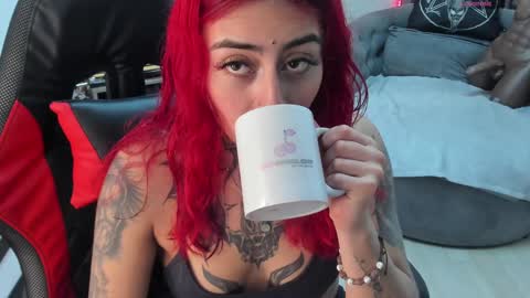 Selene online show from 02/07/25, 02:47