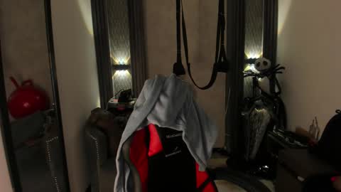 Selene online show from 12/14/25, 05:07