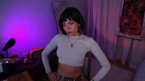 Laura online show from 07/08/26, 04:06