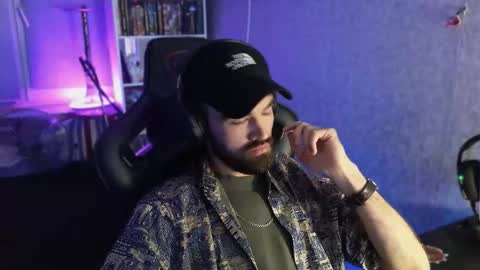 Ask me online show from 09/22/25, 07:05