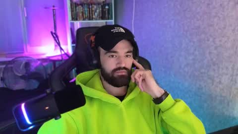 Ask me online show from 10/01/25, 01:00