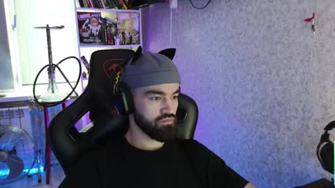 Ask me online show from 10/12/25, 05:39