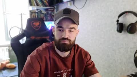 Snapshot of _serious_man chatting on 06/23/26, 11:41 Ask me online show from 06/23/26, 11:41