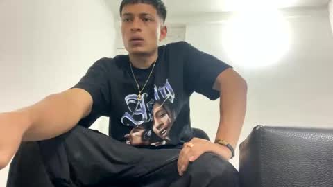 Juan Pablo-independent model online show from 02/20/25, 11:43