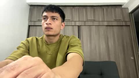 Juan Pablo-independent model online show from 09/23/25, 01:19